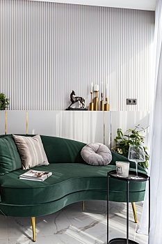 Intérieur élégant d'un appartement de St-Pétersbourg