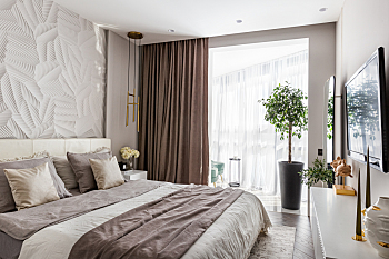 Intérieur élégant d'un appartement de St-Pétersbourg
