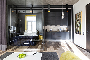 Studio avec une chambre vitrée.